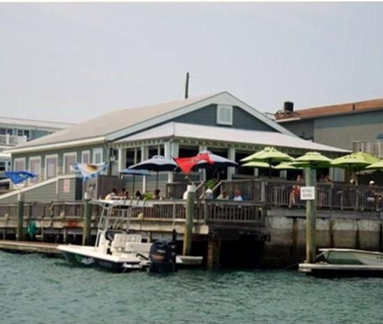 Things To Do Front Street Grill at Stillwater Cafe